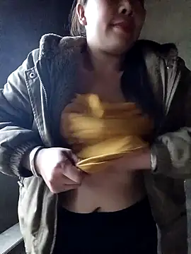 quynhkoolbae's cam snapshot