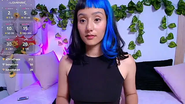 tati_cardenas's cam snapshot