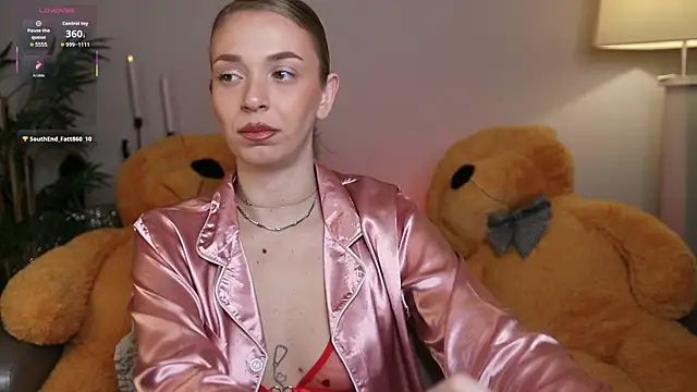 NovaHollisx's cam snapshot