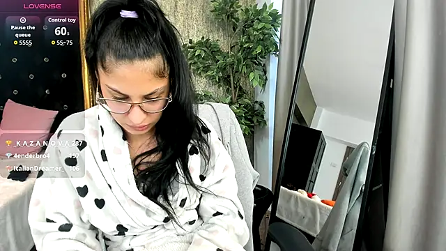 MelodyCruze's cam snapshot