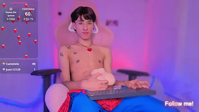 Kitsuneplay_'s cam snapshot