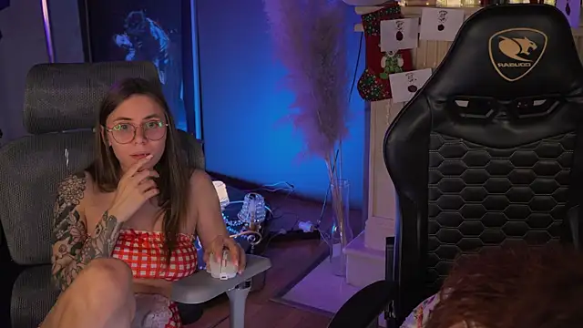 carolina_elf's cam snapshot