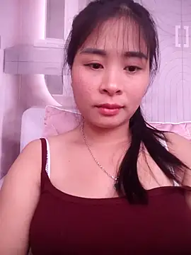 Squirrel-Pear's cam snapshot