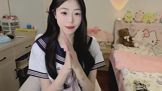 Onecutelittle's cam snapshot