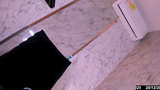 Keila_Mendoza live sex cam