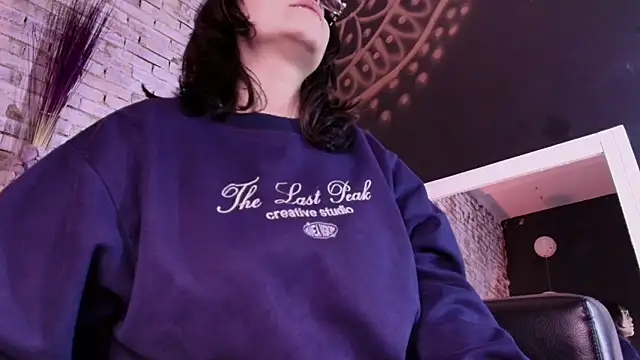 kitty_malach live sex cam