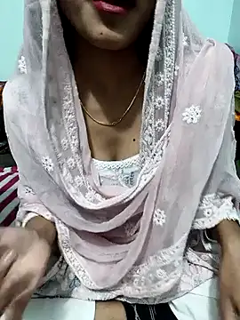 Yours-Zeenat's cam snapshot