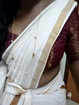 Tamilmallu-duskygirl03's cam snapshot