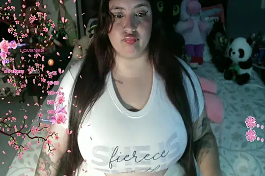 MIIN_JII_1's cam snapshot