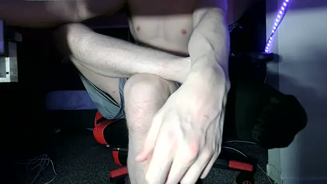 Dick_and_muscles's cam snapshot