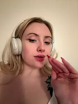 seeunexttuesday's cam snapshot