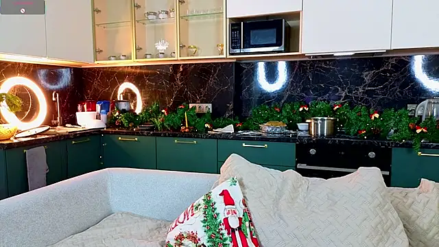 KeeleyBuoy live sex cam