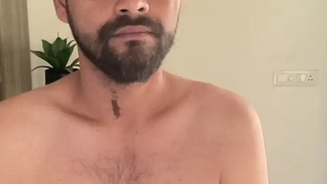 MakeMeAwareAah live sex cam