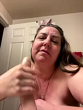 Chubby-Kat50 live sex cam