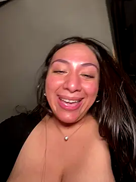 BustiBunny69 live sex cam