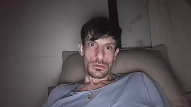 nicolaaaaas's cam snapshot