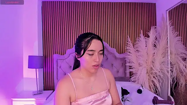 Starbutterflyy_'s cam snapshot