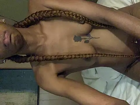 Jasmine_FullsShine's cam snapshot