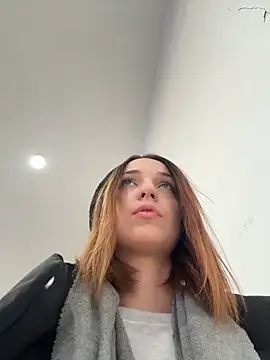 DollyTall live sex cam