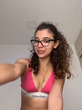 uniquerossie live sex cam