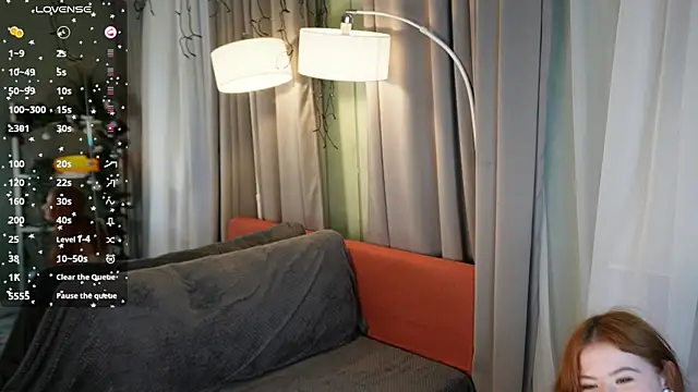 LunaRay_'s cam snapshot