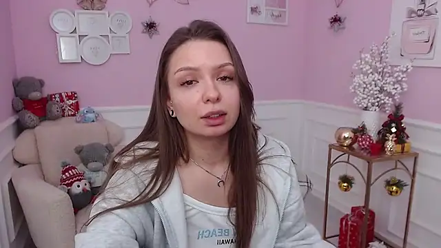 LucySkilar live sex cam