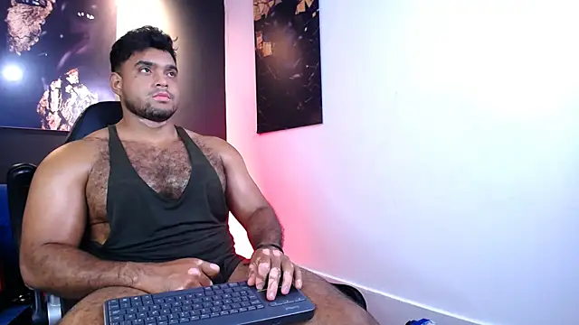 Big_furry_bear13 live sex cam