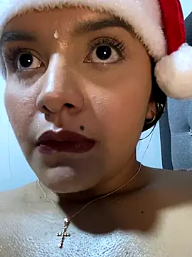 Melanyprada live sex cam