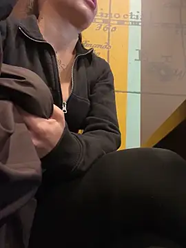 beautydiamond's cam snapshot