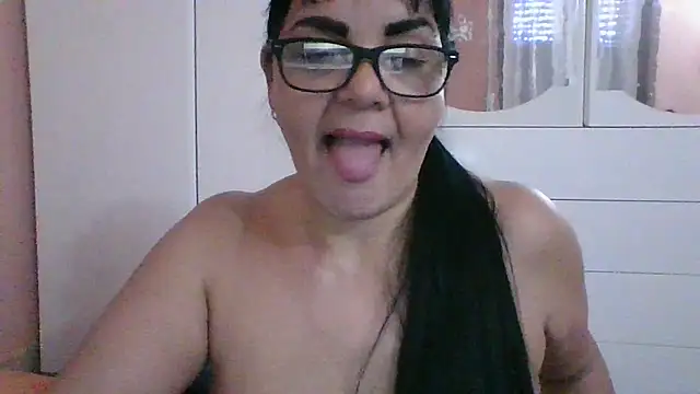 TZUNAMI1973's cam snapshot