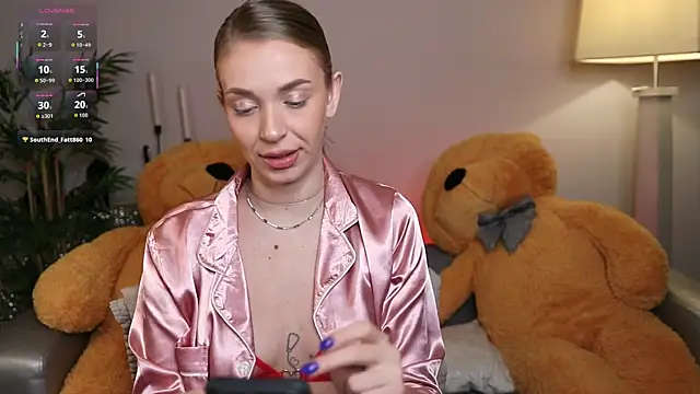 NovaHollisx's cam snapshot