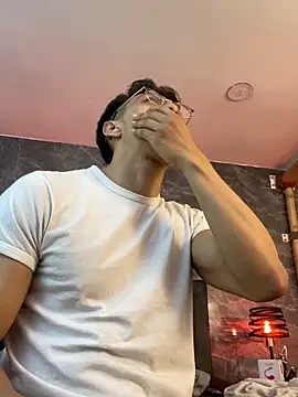 ApoloCruz live sex cam