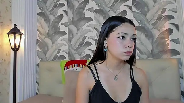 Sami_Evanns's cam snapshot