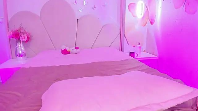 Megan_cute4u's cam snapshot