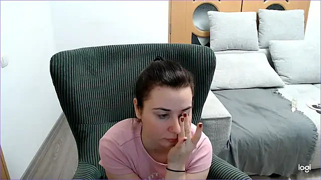 VioletaFlower7's cam snapshot