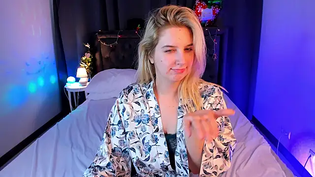 SoftLana's cam snapshot