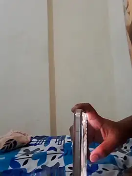 Riya__1997's cam snapshot