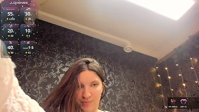 MelaniGrand's cam snapshot