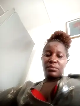 sluttylaura21's cam snapshot