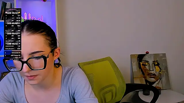 alia_skay's cam snapshot