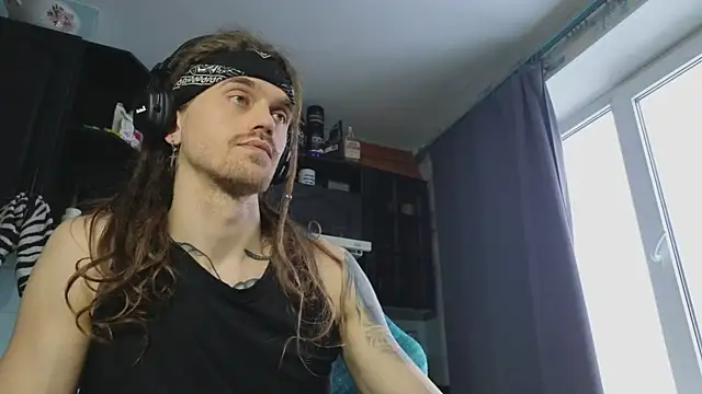 TechnoJesus's cam snapshot