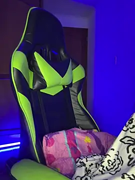 leila_22 live sex cam