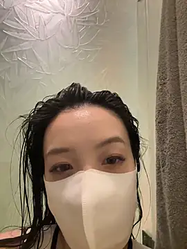 nayomi_34f live sex cam