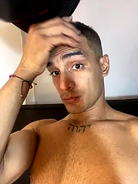 Maicol_xxxx live sex cam