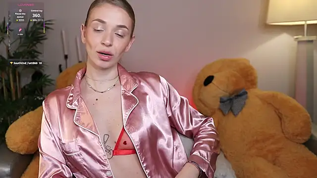 NovaHollisx live sex cam