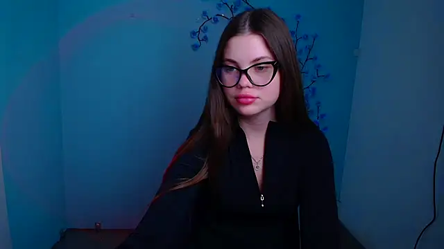 Violetta_Brilliant's cam snapshot