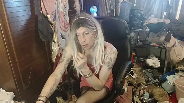 Ombeline1 live sex cam