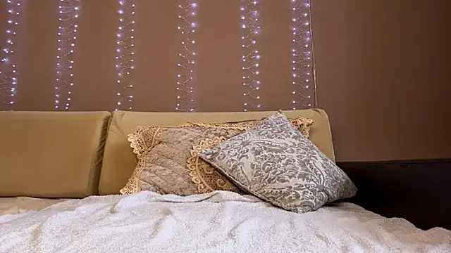 MichelinaCropleys's cam snapshot