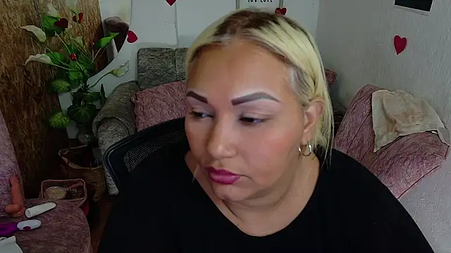 laleska_montenegro's cam snapshot