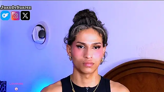 Abby_bella09 live sex cam